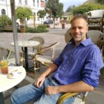 Kávészünet dr. Oszrogonácz Péterrel